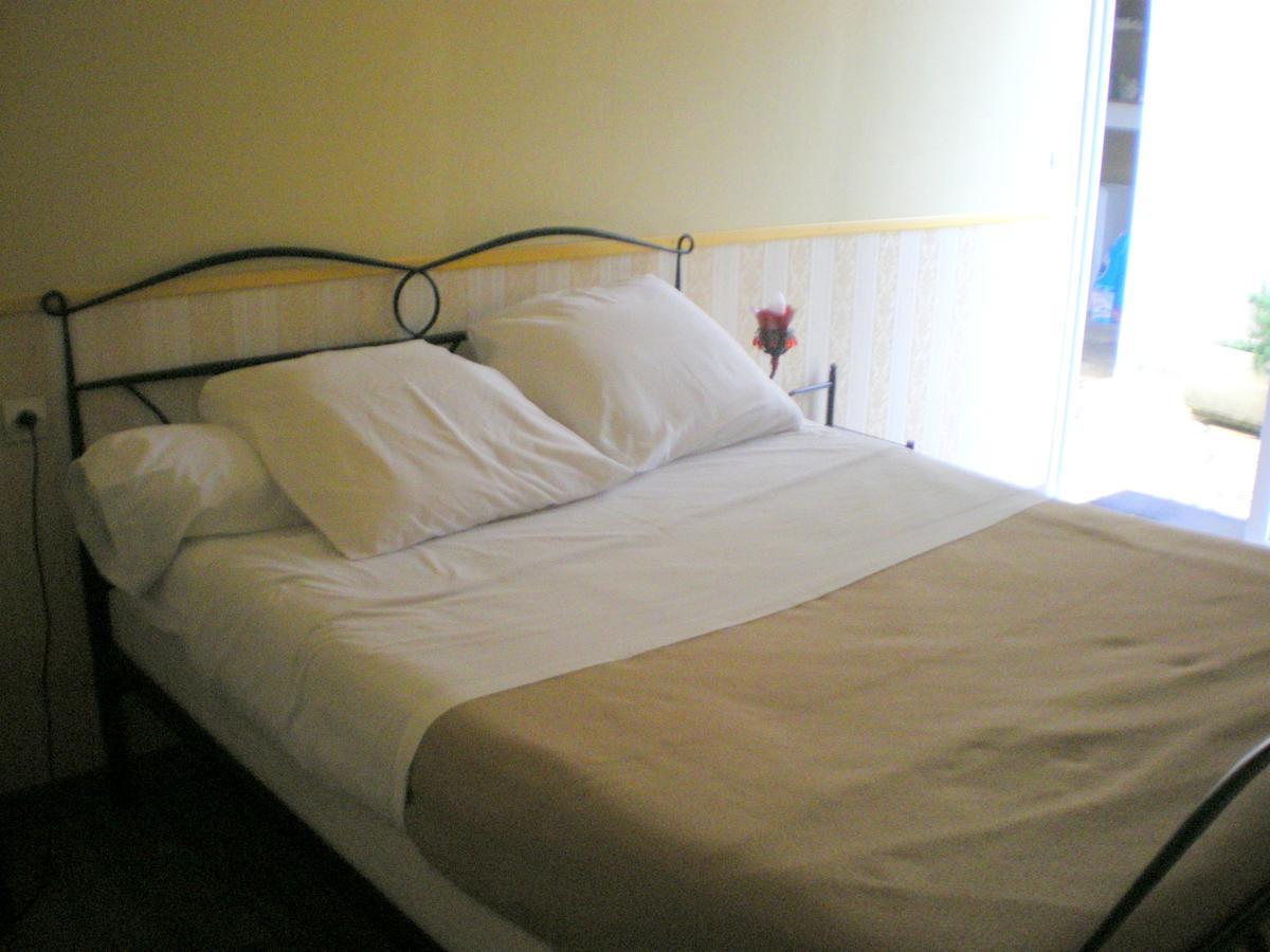 Hotel Le Cargo Рошфор Экстерьер фото